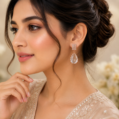 White & Golden Earrings – Elegant & Chic