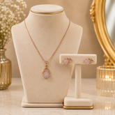 Heart Shaped Necklace Set – Love in Every Detail (Golden)