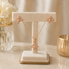Gold Necklace Set – Classic Luxury, Effortless Style