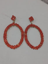 Round Design Earrings – Simple & Elegant Style