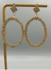 Round Design Earrings – Simple & Elegant Style