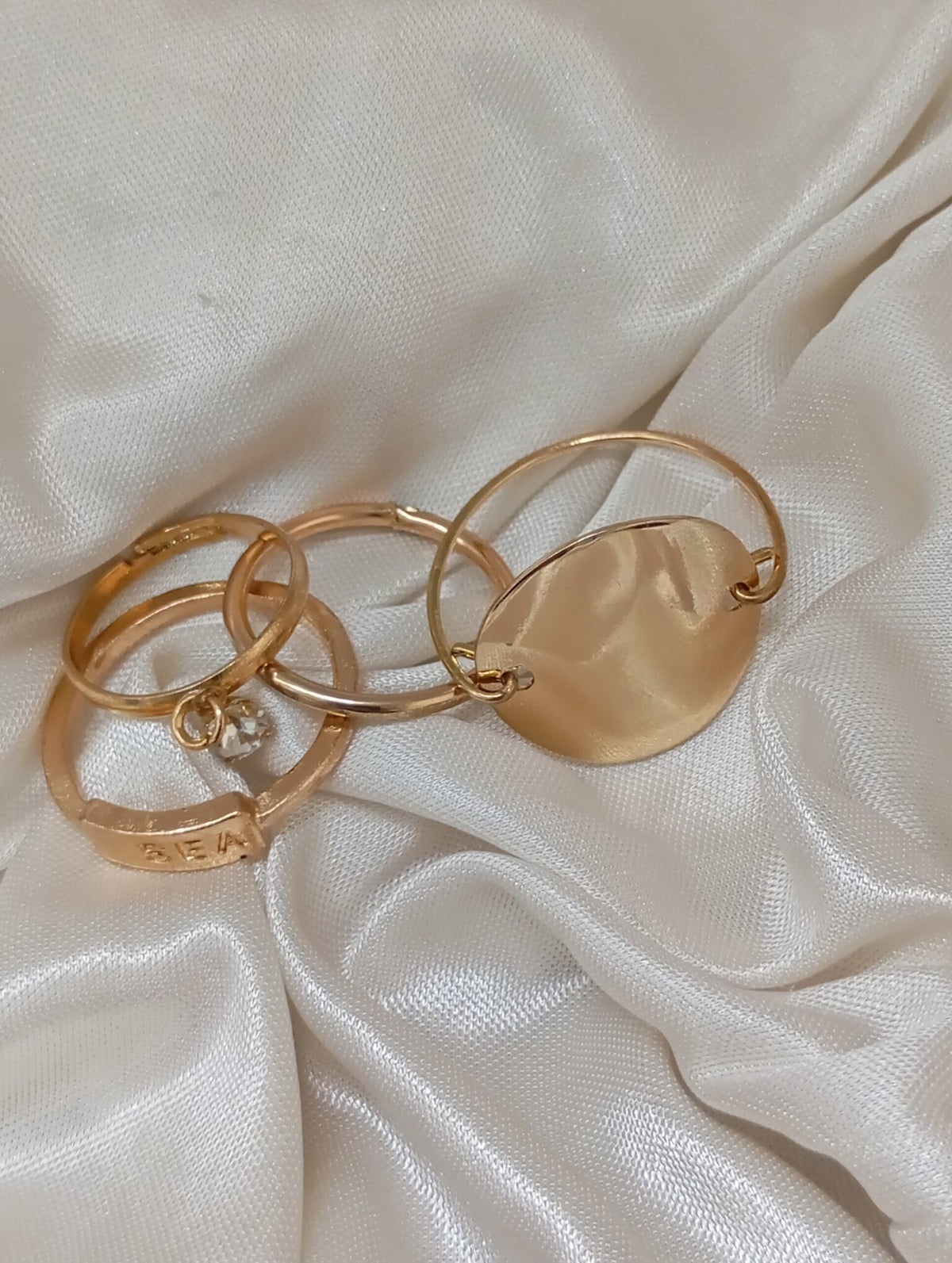 Golden Ring Collection – Timeless Beauty in Every Piece