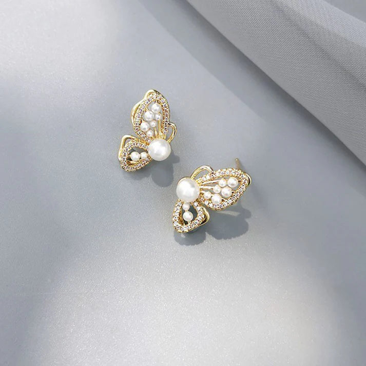 Pearly Butterfly Earring