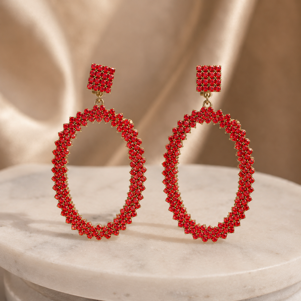 Round Design Earrings – Simple & Elegant Style