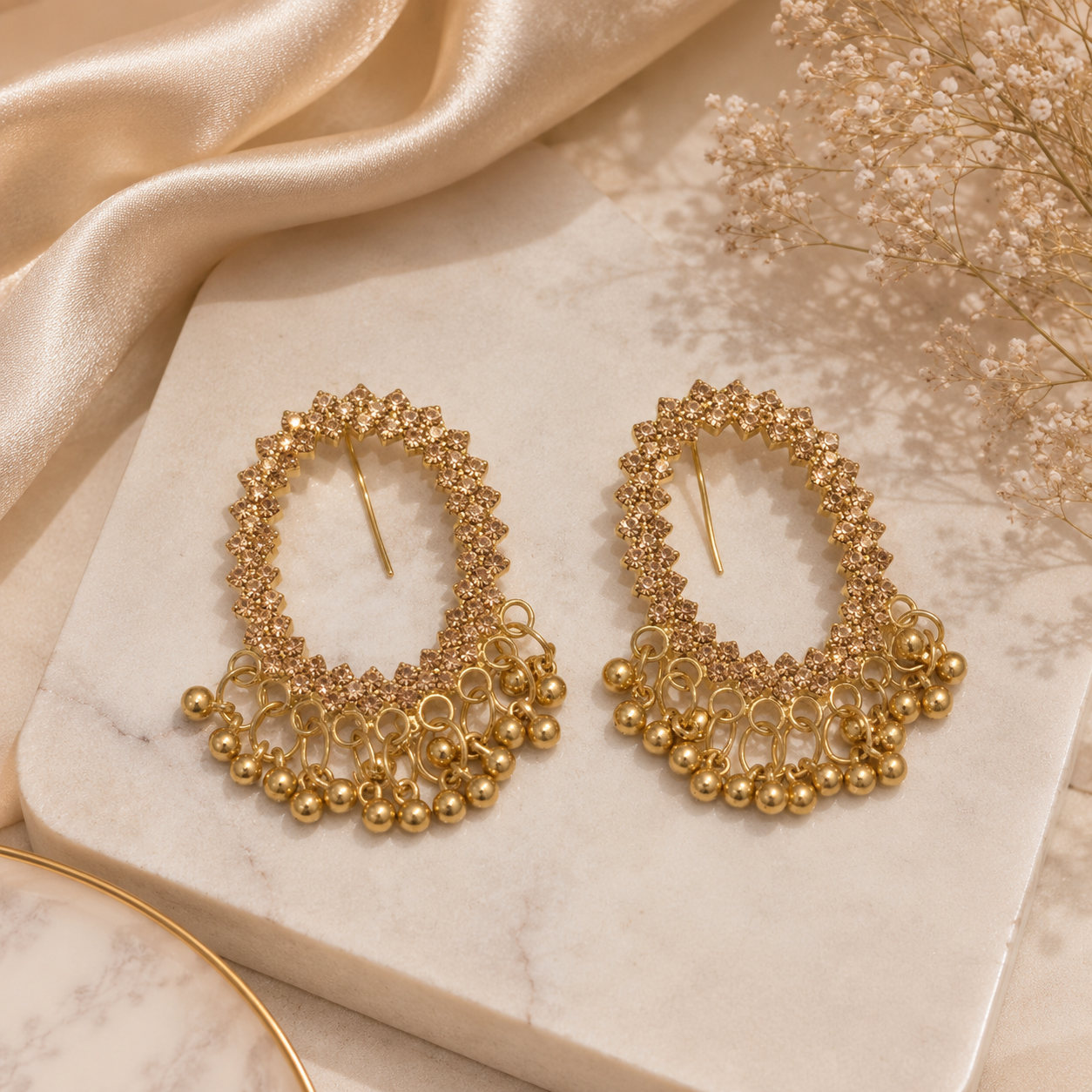 Drop Round Design Earrings – Classic Elegance in Every Detail