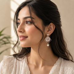 Pearl Earrings – Classic Beauty with Timeless Charm