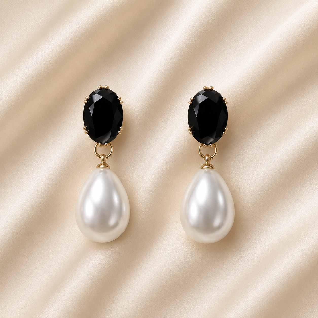 Drop Pearl Earrings – Classic Elegance in Every Drop (Black)