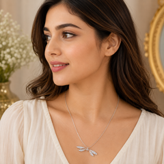 Fly Necklace – Grace in Motion