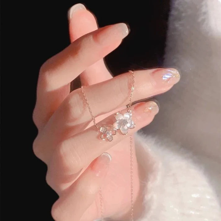 White Flower Rosegold