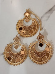 Mirror Design Earrings – Reflect Your Style with Elegance