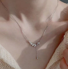 Leaf Silver Necklace