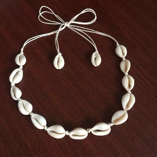 Sea Shell Necklace – Ocean-Inspired Minimal Elegance