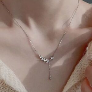 Leaf Silver Necklace