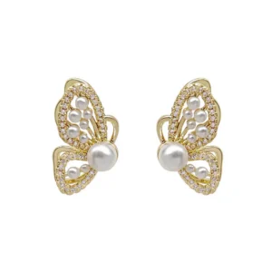 Pearly Butterfly Earring